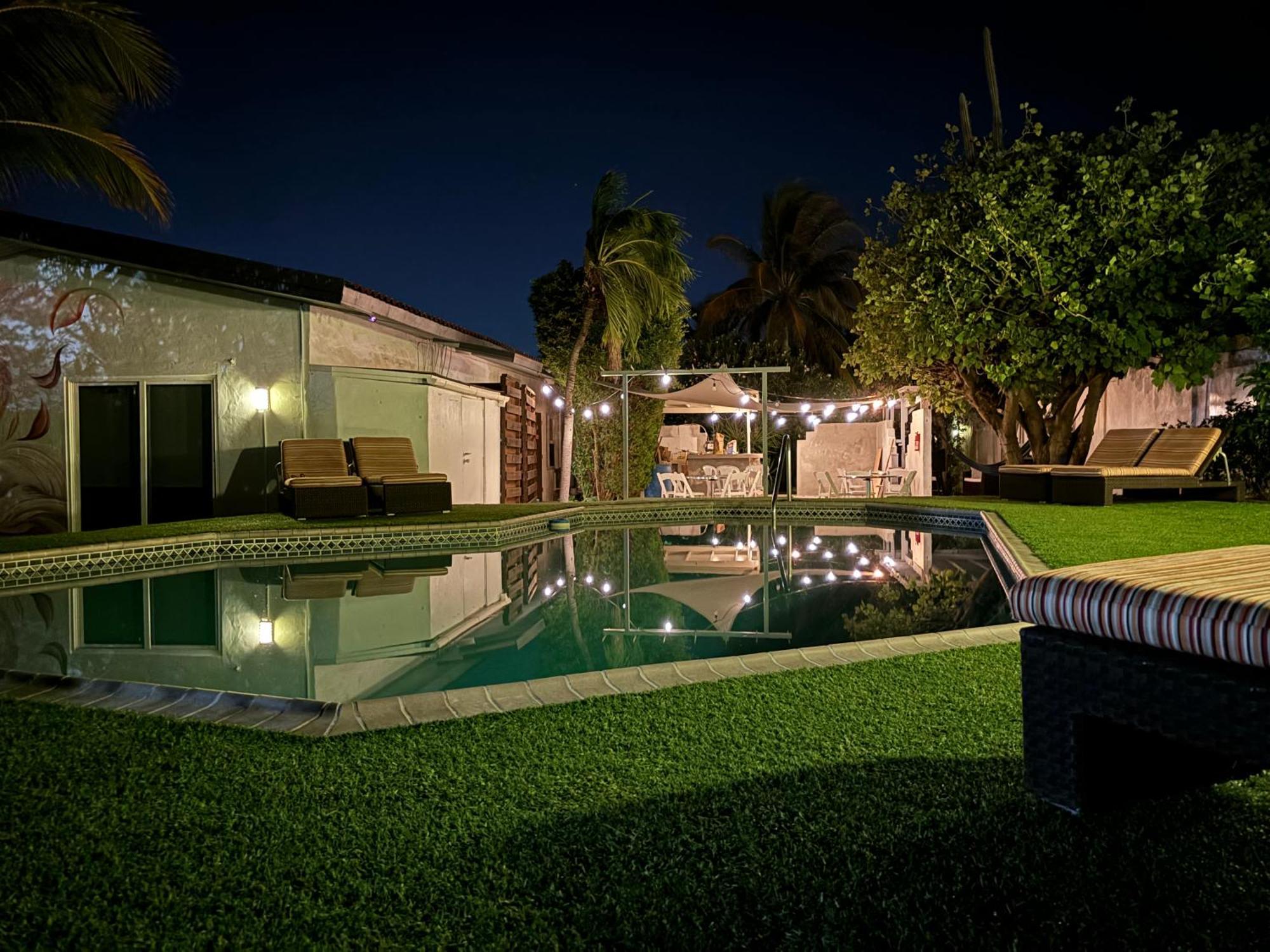 Aloe B&B Oranjestad Exteriör bild