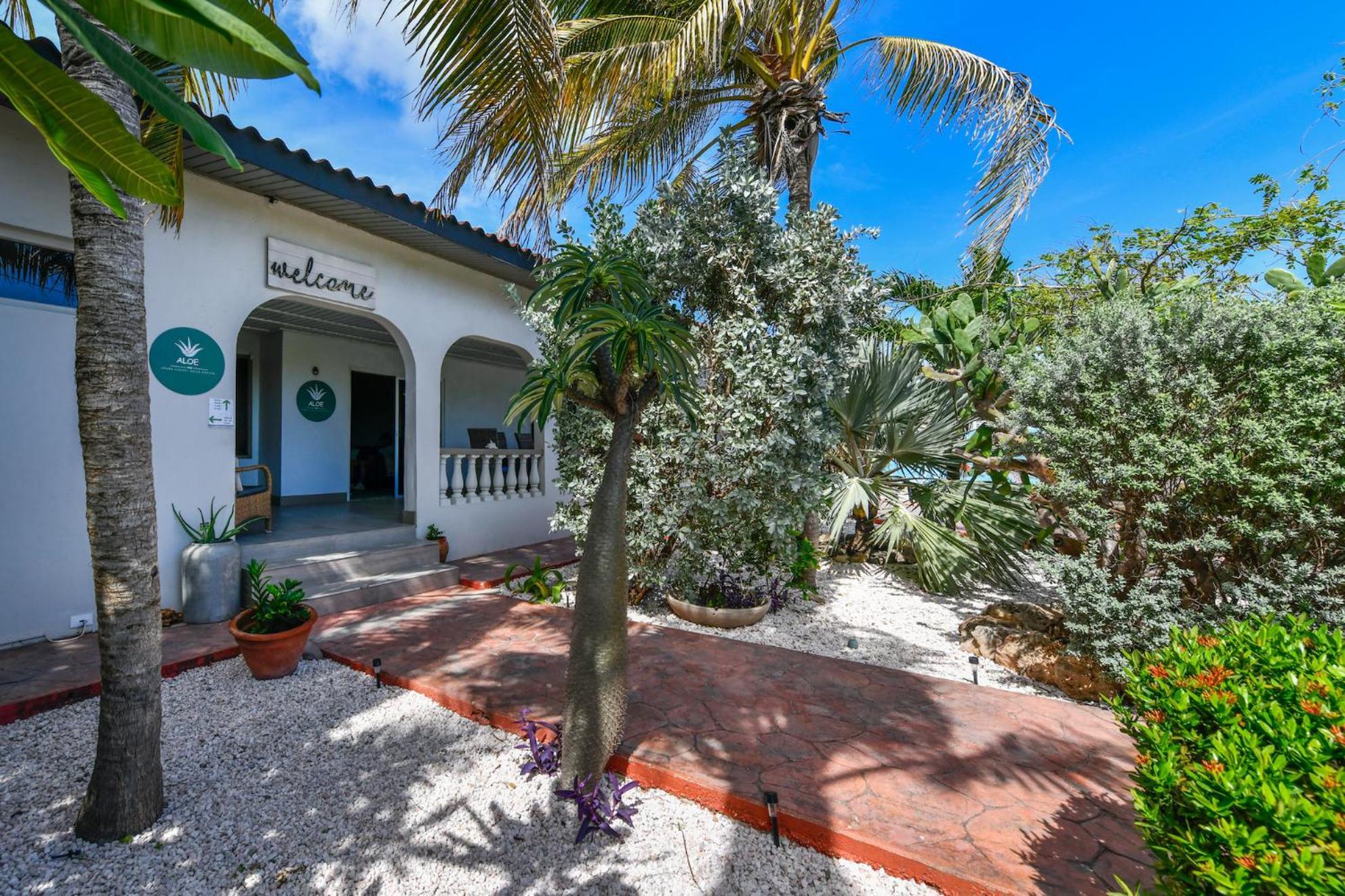 Aloe B&B Oranjestad Exteriör bild